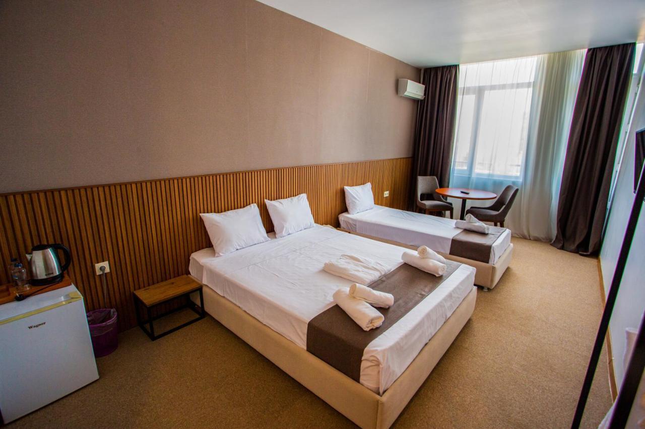 Polo Apartment Batumi Luaran gambar