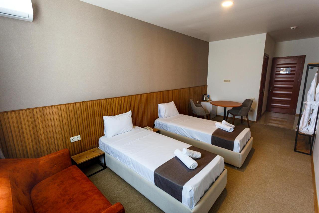 Polo Apartment Batumi Luaran gambar